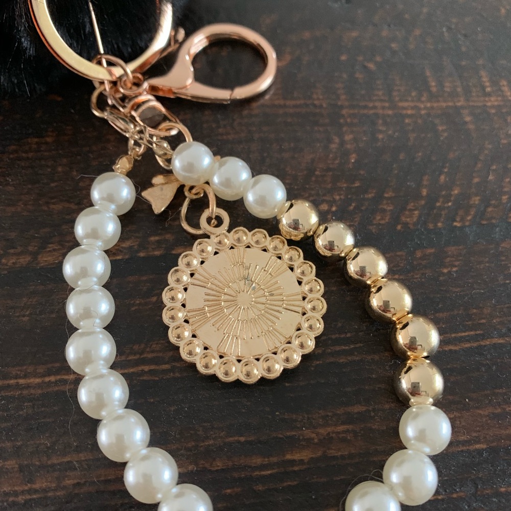 ❤️ adorable pompom key ring - Picture 8 of 8